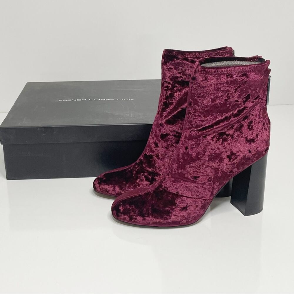 NEW French Connection Capri Crushed Velvet Ankle Boots Brunello Wine 9.5